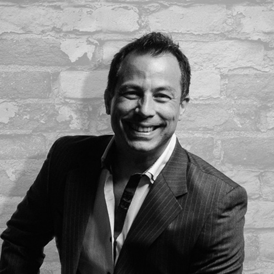 Inteliagentes: Vladimir Lugo.